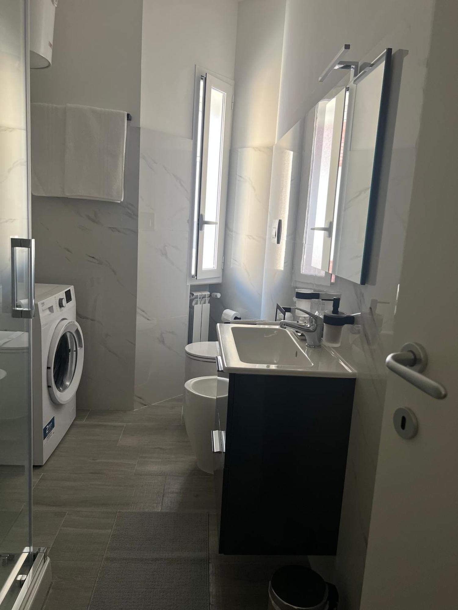 Tiburtina Flam Guest House 罗马 外观 照片