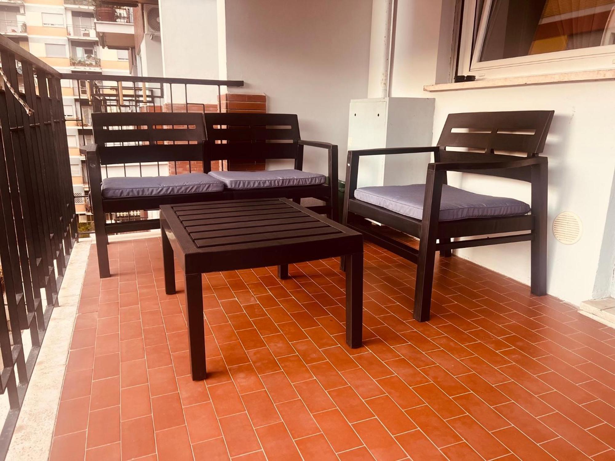 Tiburtina Flam Guest House 罗马 外观 照片