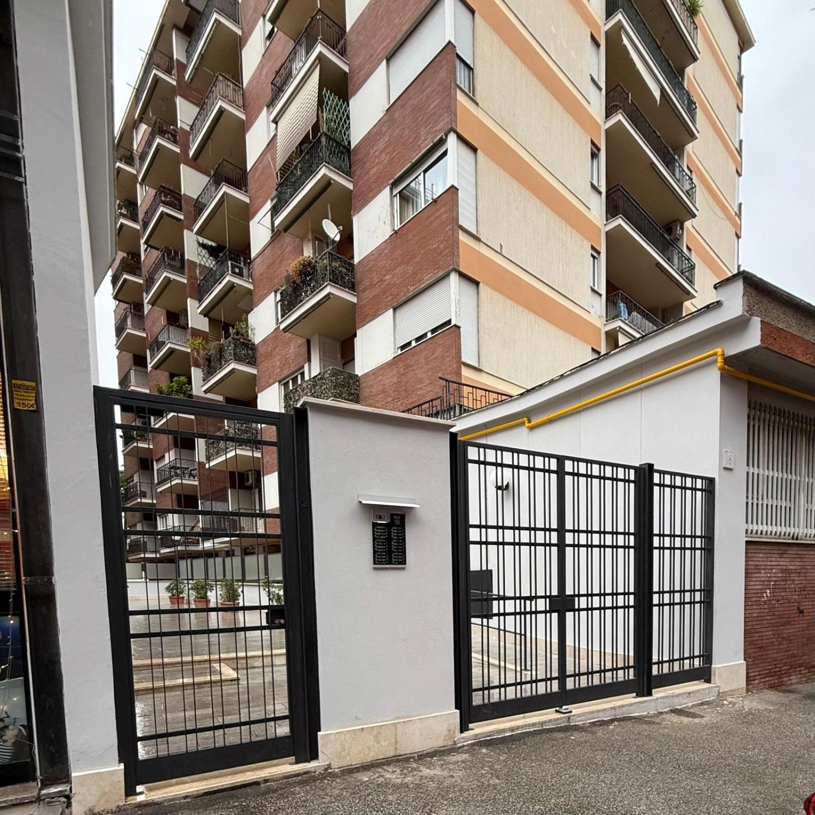 Tiburtina Flam Guest House 罗马 外观 照片